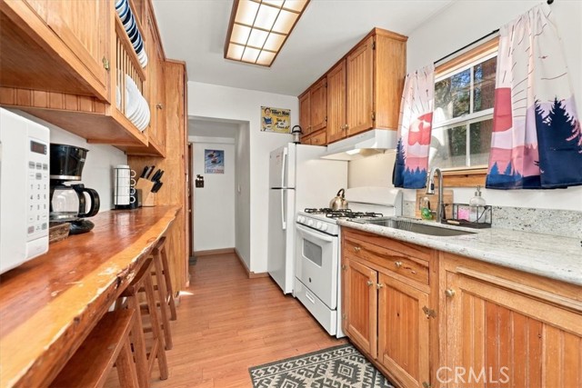 42770 Cedar, Big Bear Lake, CA 92315