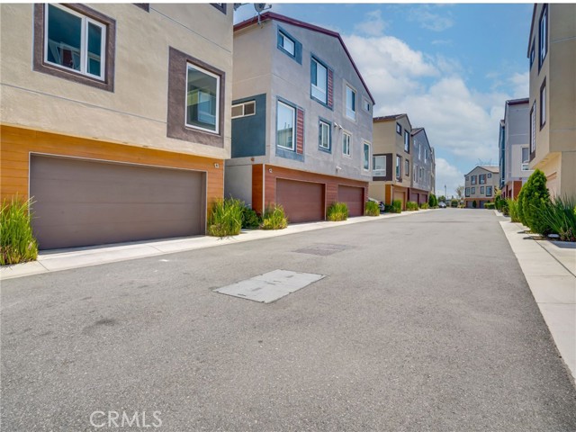 2581 Arvia Street, Los Angeles CA: https://media.crmls.org/medias/10505949-3f9f-4558-9f08-1961c8c0e9b4.jpg