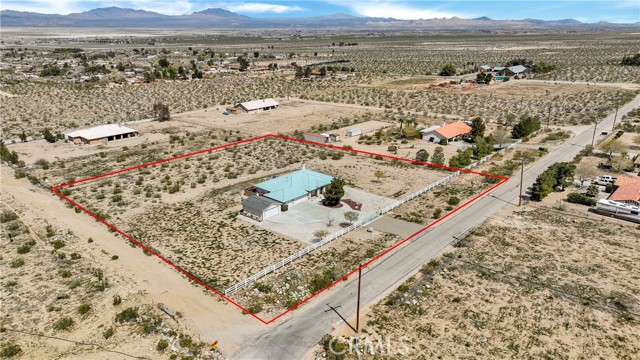 Image 2 for 32332 Agate Rd, Lucerne Valley, CA 92356