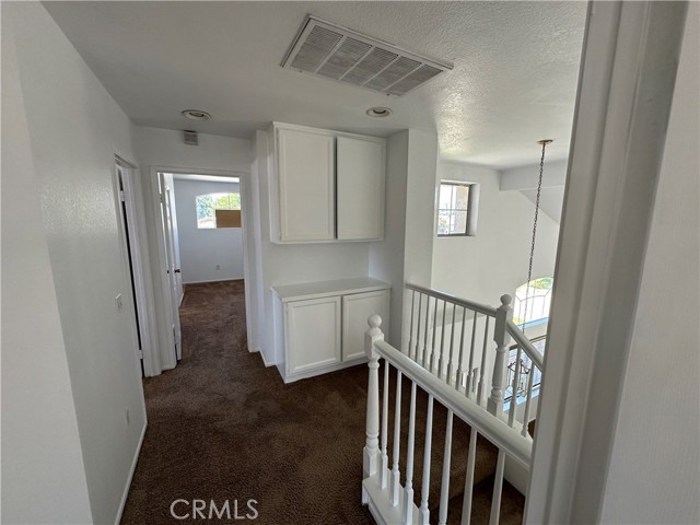 Detail Gallery Image 17 of 27 For 2342 Fitzgerald Rd, Simi Valley,  CA 93065 - 4 Beds | 3 Baths