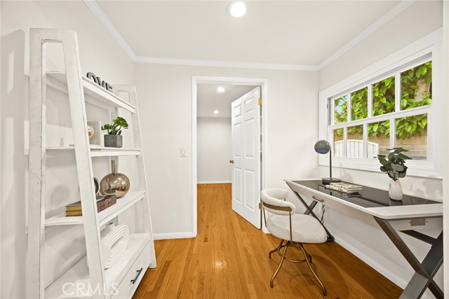 1130 Palomar Road, San Marino CA: https://media.crmls.org/medias/1051da5c-111e-4f29-b157-799bb5d67f41.jpg