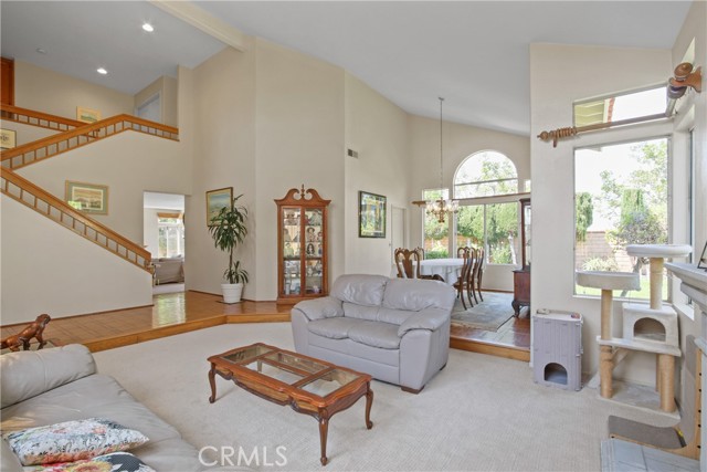 9221 Belcaro Drive, Huntington Beach CA: https://media.crmls.org/medias/1052ce1a-310d-47e5-aef3-64ecd9254b82.jpg