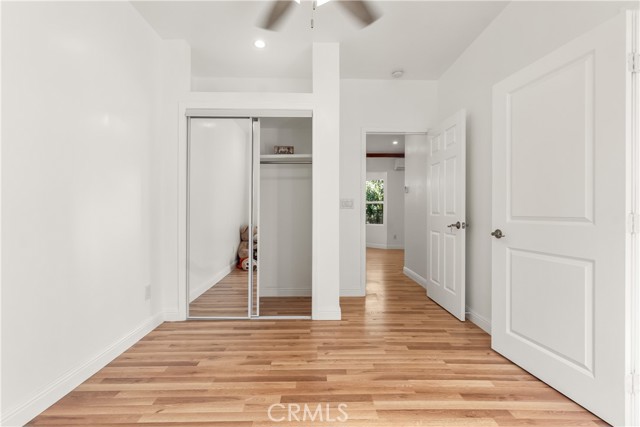 Detail Gallery Image 19 of 41 For 1330 W 48th St, Los Angeles,  CA 90037 - 4 Beds | 3/1 Baths