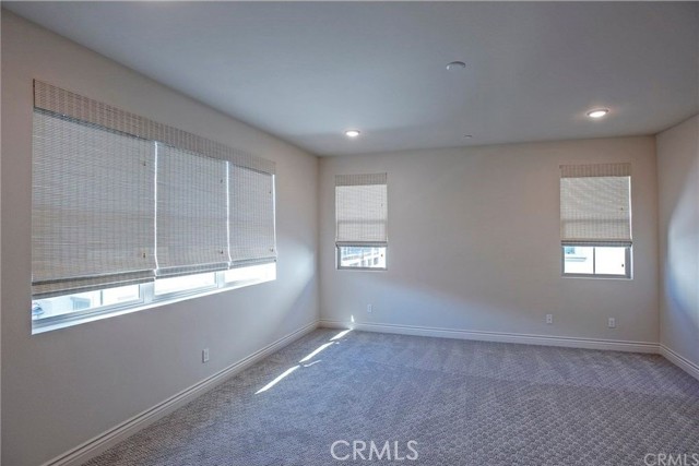 221 Geyser, Irvine CA: https://media.crmls.org/medias/105597c4-9b27-41c5-bf67-a710d187bf85.jpg