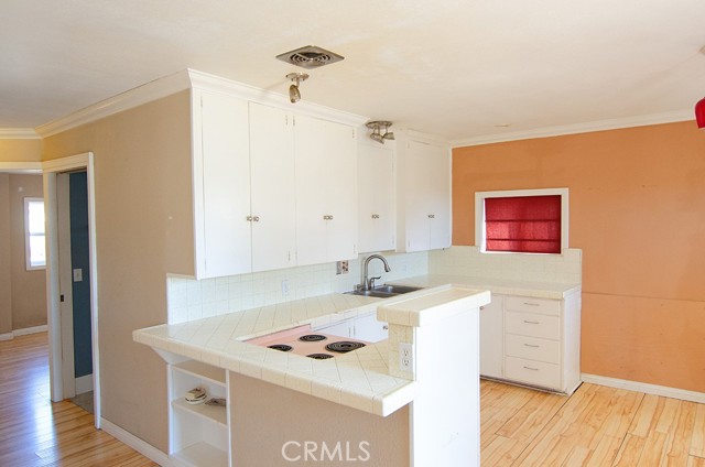 9103 Duarte Road, San Gabriel CA: https://media.crmls.org/medias/1055a1c8-5ca7-4bfb-8632-4043d89ca923.jpg