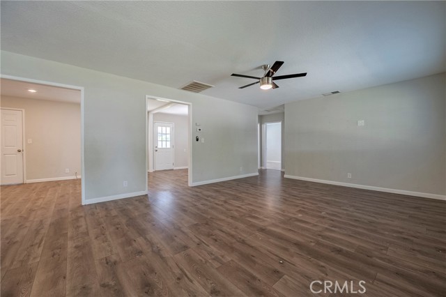 Detail Gallery Image 17 of 40 For 3085 N Buhach, Atwater,  CA 95301 - 4 Beds | 2 Baths