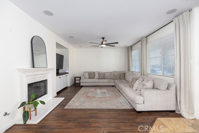 Detail Gallery Image 19 of 32 For 63 Volta Del Tintori, Lake Elsinore,  CA 92532 - 5 Beds | 4/1 Baths