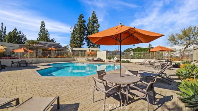 Detail Gallery Image 31 of 33 For 14010 Lake Glen Dr #47,  La Mirada,  CA 90638 - 2 Beds | 2 Baths