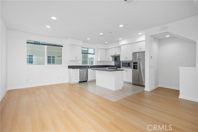 Detail Gallery Image 13 of 42 For 292 Novel, Irvine,  CA 92618 - 2 Beds | 2/1 Baths