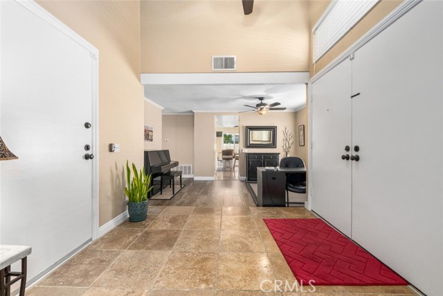 Detail Gallery Image 7 of 47 For 45 Weepingwood #107,  Irvine,  CA 92614 - 2 Beds | 2 Baths
