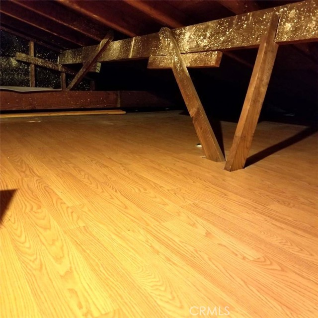 Detail Gallery Image 20 of 29 For 360 Obispo Avenue #15,  Long Beach,  CA 90814 - 2 Beds | 1/1 Baths