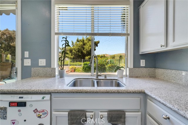 Detail Gallery Image 14 of 44 For 2204 Calle Bienvenida, Chino Hills,  CA 91709 - 3 Beds | 2/1 Baths