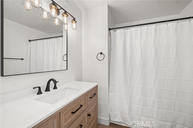 Detail Gallery Image 17 of 21 For 505 W 5th St #204,  Long Beach,  CA 90802 - 2 Beds | 2 Baths