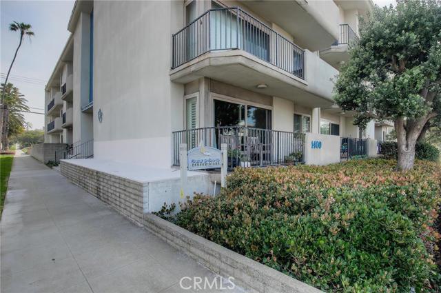 1400 Catalina Avenue, Redondo Beach, California 90277, 2 Bedrooms Bedrooms, ,2 BathroomsBathrooms,Residential,Sold,Catalina,SB16044795