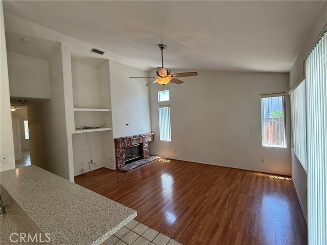13240 Mugu Court, Apple Valley CA: https://media.crmls.org/medias/105959d2-e5d0-46c6-b57a-3463f07ff0f7.jpg