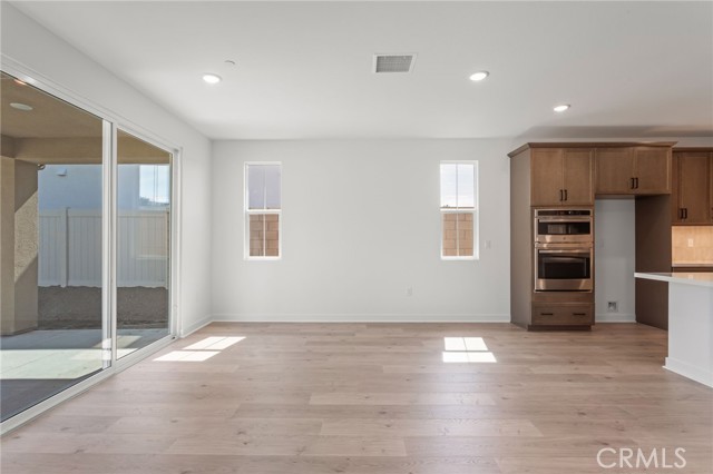 Detail Gallery Image 11 of 50 For 26866 Bermudez St, Loma Linda,  CA 92373 - 3 Beds | 3 Baths