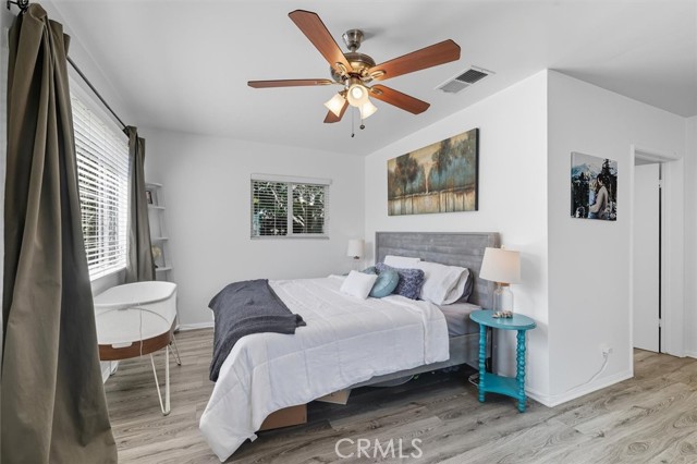 Detail Gallery Image 21 of 44 For 5030 W 130th, Hawthorne,  CA 90250 - 4 Beds | 2 Baths