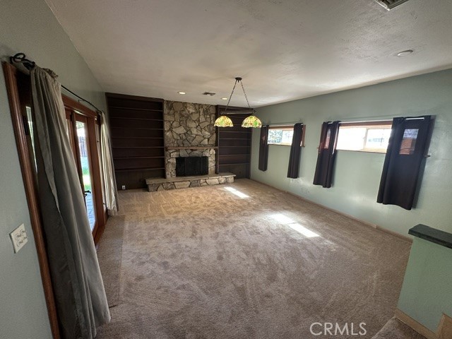 6724 Jumilla Avenue photo 10