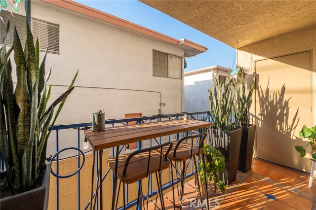 Detail Gallery Image 15 of 17 For 1110 W 10th St #102,  San Pedro,  CA 90731 - 2 Beds | 2 Baths