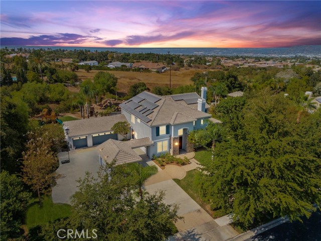 Detail Gallery Image 2 of 75 For 3988 Shady Ridge Dr, Corona,  CA 92881 - 5 Beds | 5 Baths