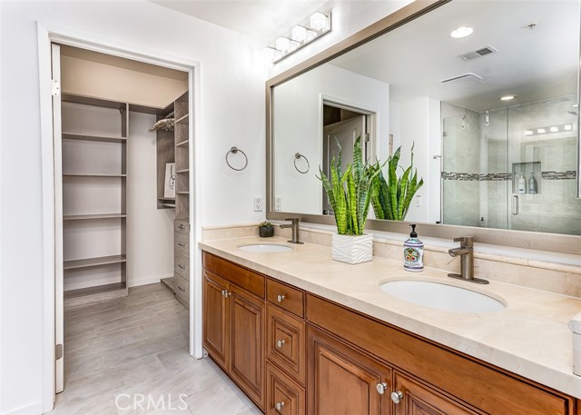 Detail Gallery Image 17 of 30 For 3221 Watermarke Pl, Irvine,  CA 92612 - 2 Beds | 2 Baths