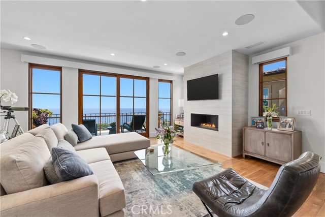 1509 Via Montemar, Palos Verdes Estates, California 90274, 4 Bedrooms Bedrooms, ,4 BathroomsBathrooms,Residential,Sold,Via Montemar,SB21180594