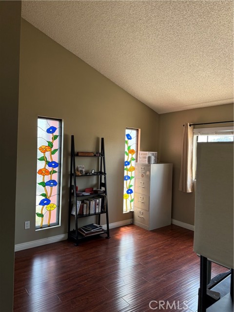 10031 Aspen Circle, Santa Fe Springs CA: https://media.crmls.org/medias/105e5a73-d260-4c8d-9b35-22b17b4797d9.jpg