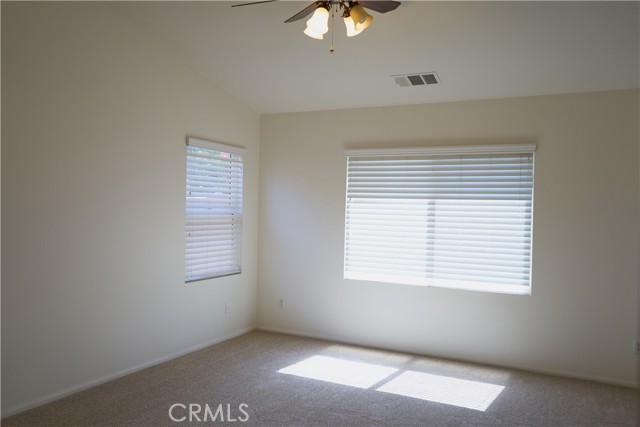 1358 Clover Way, Beaumont CA: https://media.crmls.org/medias/105e6b30-aeab-4477-acc4-c8a78ae9d140.jpg
