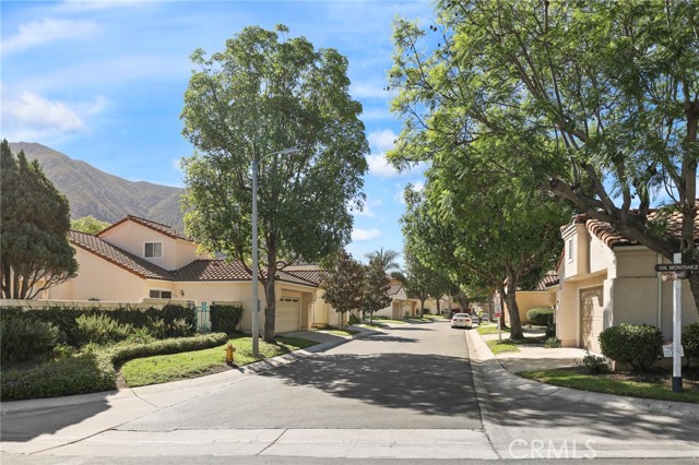 Detail Gallery Image 33 of 42 For 852 Vista Arriago, Camarillo,  CA 93012 - 3 Beds | 2/1 Baths