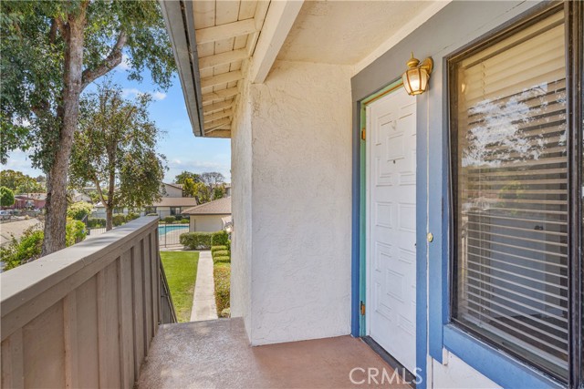 Detail Gallery Image 3 of 28 For 4137 Tiberon Dr, Oceanside,  CA 92056 - 3 Beds | 2 Baths