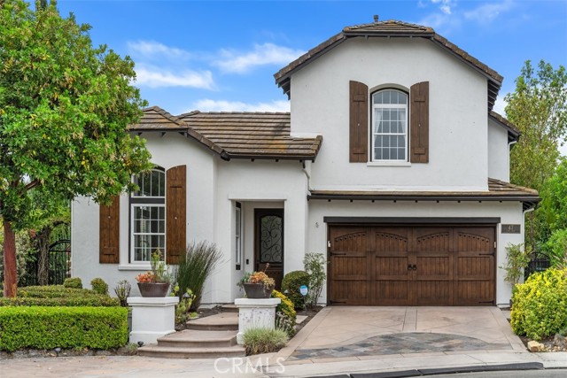 47 Lyra Way, Coto de Caza CA: https://media.crmls.org/medias/1060a7e1-d3a9-43dc-8caa-a74a8fd8a621.jpg