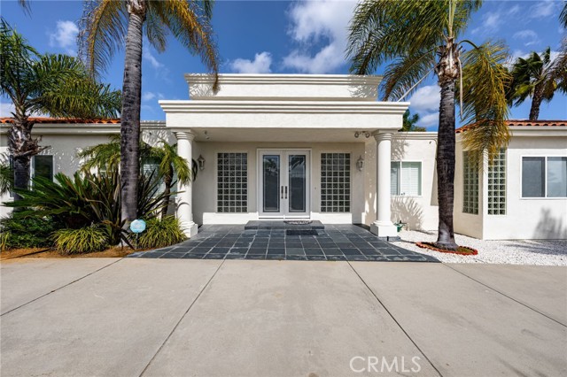 Detail Gallery Image 5 of 43 For 4462 Fallsbrae Rd, Fallbrook,  CA 92028 - 4 Beds | 3/1 Baths