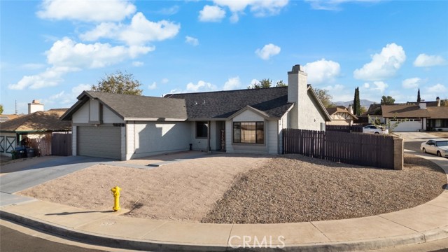 Detail Gallery Image 2 of 34 For 1828 E Avenue R11, Palmdale,  CA 93550 - 3 Beds | 2 Baths