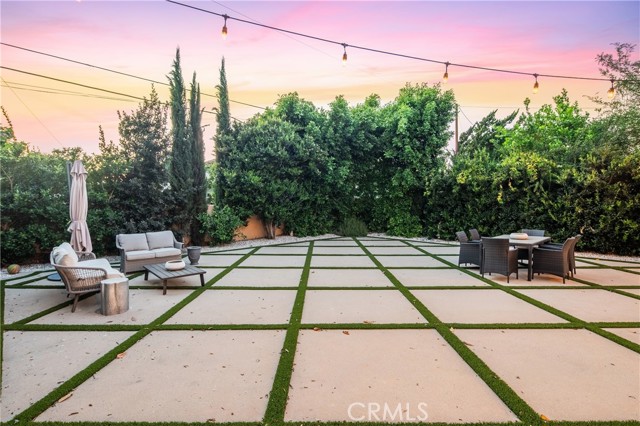 Image 45 of 47 For 6247 Ivar  