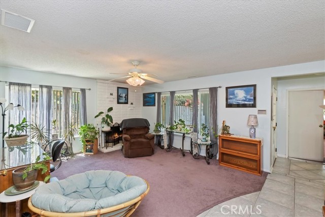 Detail Gallery Image 8 of 42 For 8676 Limestone Dr, Riverside,  CA 92504 - 3 Beds | 3 Baths