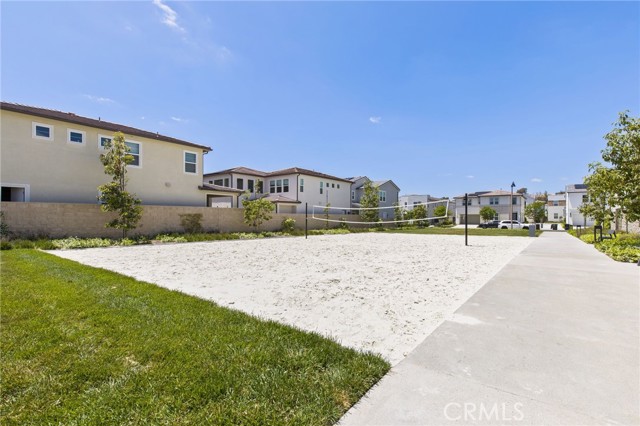 180 Paddlewheel, Lake Forest CA: https://media.crmls.org/medias/106214d9-37f9-4a06-95b9-f9ec4d02683a.jpg