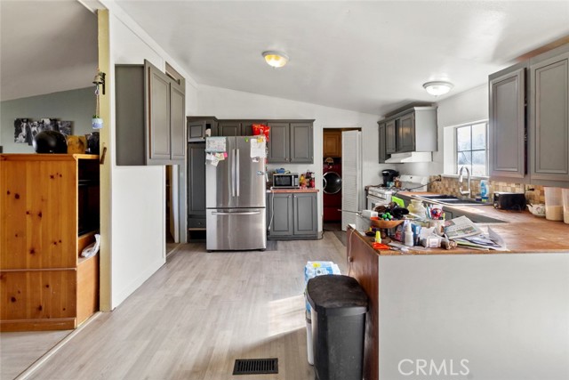 Detail Gallery Image 12 of 53 For 1668 Carmelita, La Grange,  CA 95329 - 3 Beds | 2 Baths