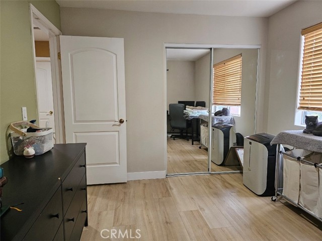 Detail Gallery Image 14 of 15 For 2056 Artesia Bld a,  Torrance,  CA 90504 - 3 Beds | 3 Baths