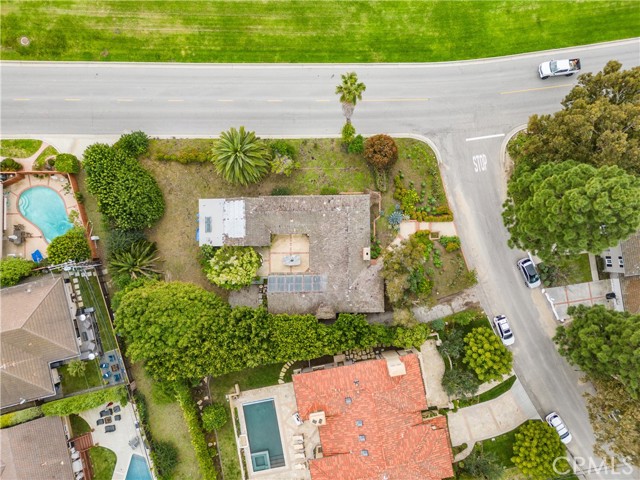 2672 Via Pacheco, Palos Verdes Estates, California 90274, 3 Bedrooms Bedrooms, ,1 BathroomBathrooms,Residential,Sold,Via Pacheco,SB24043722