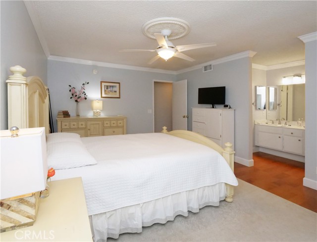 1503 Westmont Drive, San Pedro CA: https://media.crmls.org/medias/1063fd36-91fd-40a1-8de9-85f7968594b5.jpg