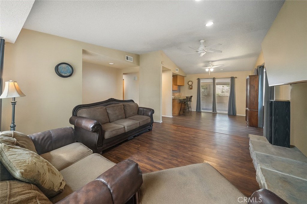 MLS #SW25242158 image #4