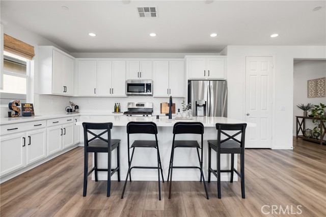 Detail Gallery Image 22 of 73 For 29807 Saddle Ranch Pl, Menifee,  CA 92584 - 4 Beds | 2 Baths