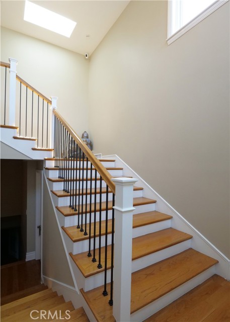 1026 Duncan Avenue, Manhattan Beach CA: https://media.crmls.org/medias/10676383-b05d-4502-8cd0-6c0aa16fc796.jpg