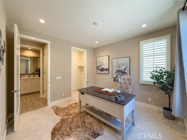 142 Dolci, Irvine CA: https://media.crmls.org/medias/1067f6b1-1fec-441e-bc06-d72103048f5e.jpg