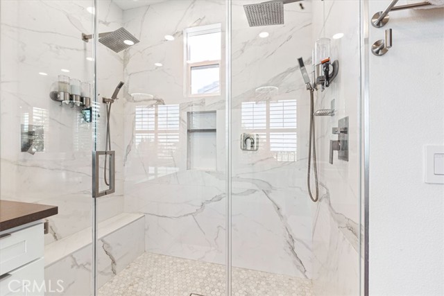 33 Craftsbury Place, Ladera Ranch CA: https://media.crmls.org/medias/1069fbbf-118a-4178-bef1-a2dbdf68deb4.jpg