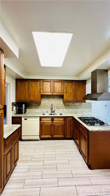 Detail Gallery Image 29 of 60 For 2517 W 118th Pl, Hawthorne,  CA 90250 - 3 Beds | 2 Baths