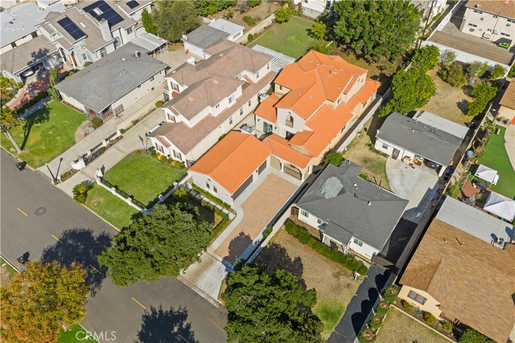 MLS #OC25239686 image #36