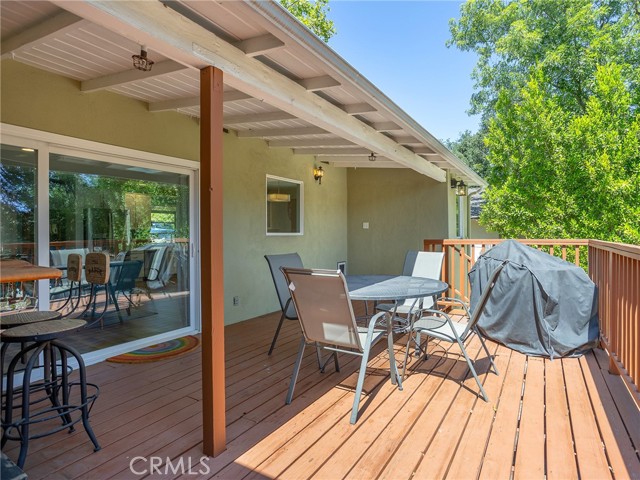 3828 2nd Avenue, La Crescenta CA: https://media.crmls.org/medias/106b7714-62a7-49c6-8450-8b626ff3e714.jpg