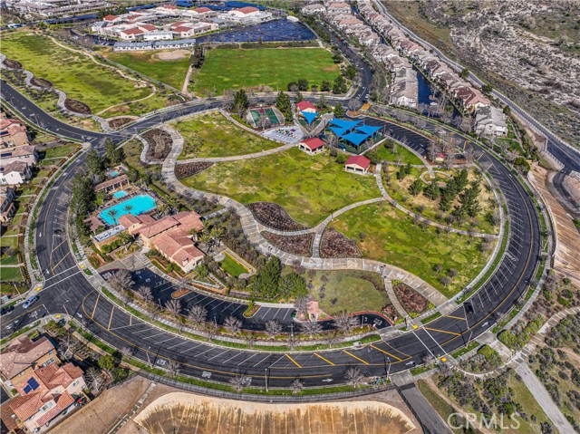 28671 Pietro Drive, Valencia CA: https://media.crmls.org/medias/106cdd80-e5d3-48df-ae20-af72bd39f2d0.jpg