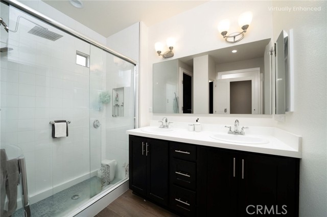 121 E Knox Drive, La Habra CA: https://media.crmls.org/medias/106de994-497a-4d9a-82f0-054387612d20.jpg